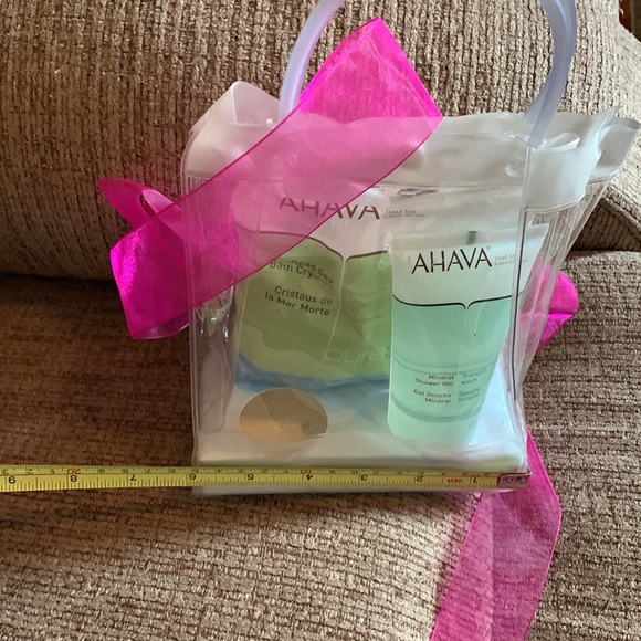 Ahava active Dead Sea minerals bath and body set w bath salts & shower gel - Picture 5 of 6